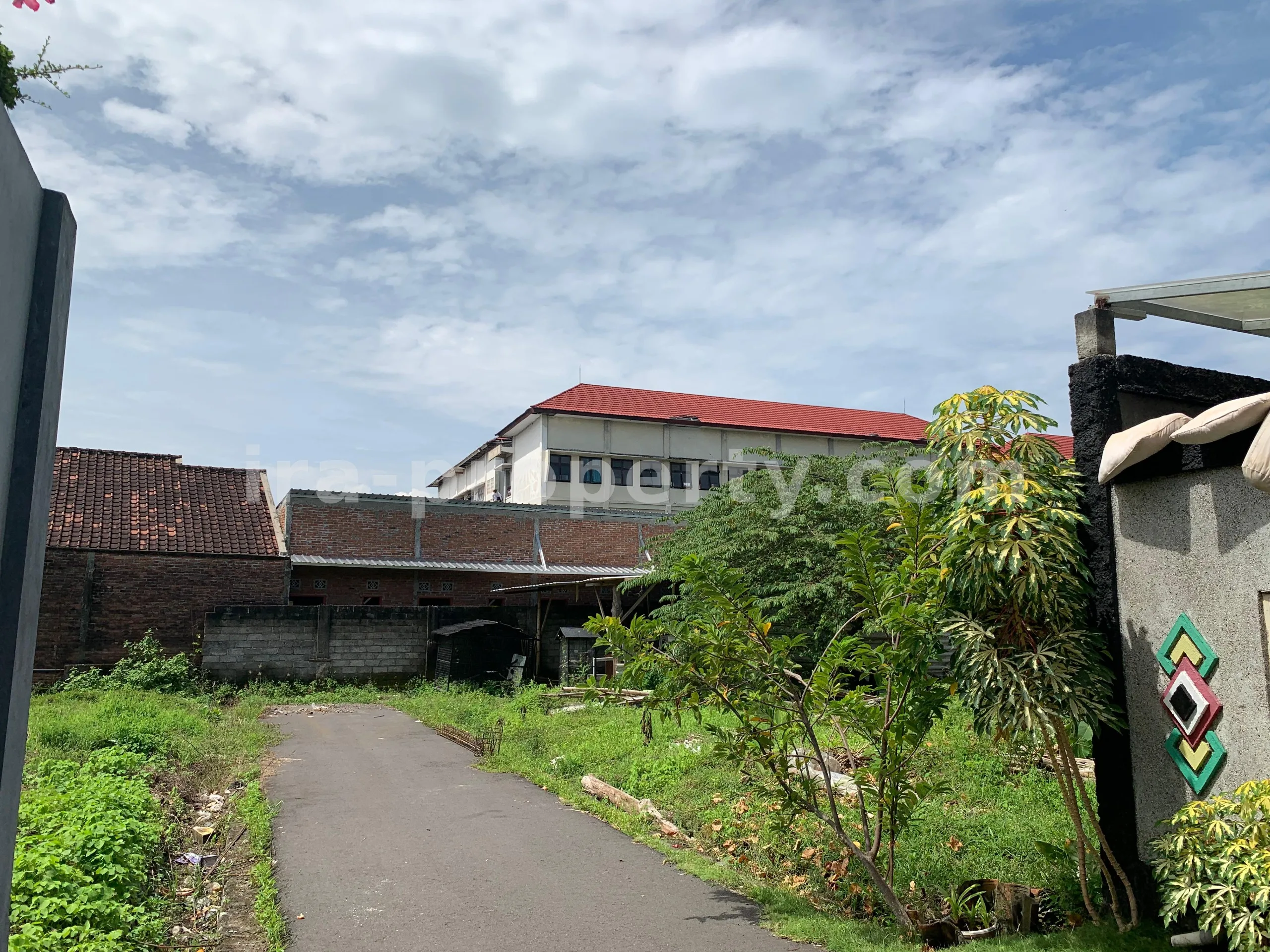 Villa & Hotel · Mataram City · photo 2 of 6 Land for Sale in Villa Udayana Complex, Mataram - 497 - 2
