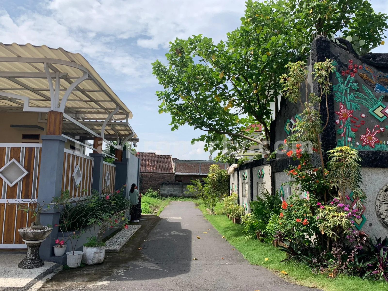 Villa & Hotel · Mataram City · photo 3 of 6 Land for Sale in Villa Udayana Complex, Mataram - 497 - 3