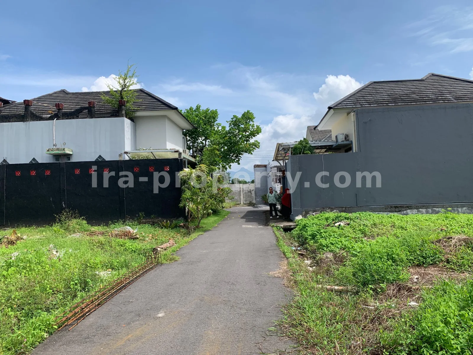 Villa & Hotel · Mataram City · photo 4 of 6 Land for Sale in Villa Udayana Complex, Mataram - 497 - 4