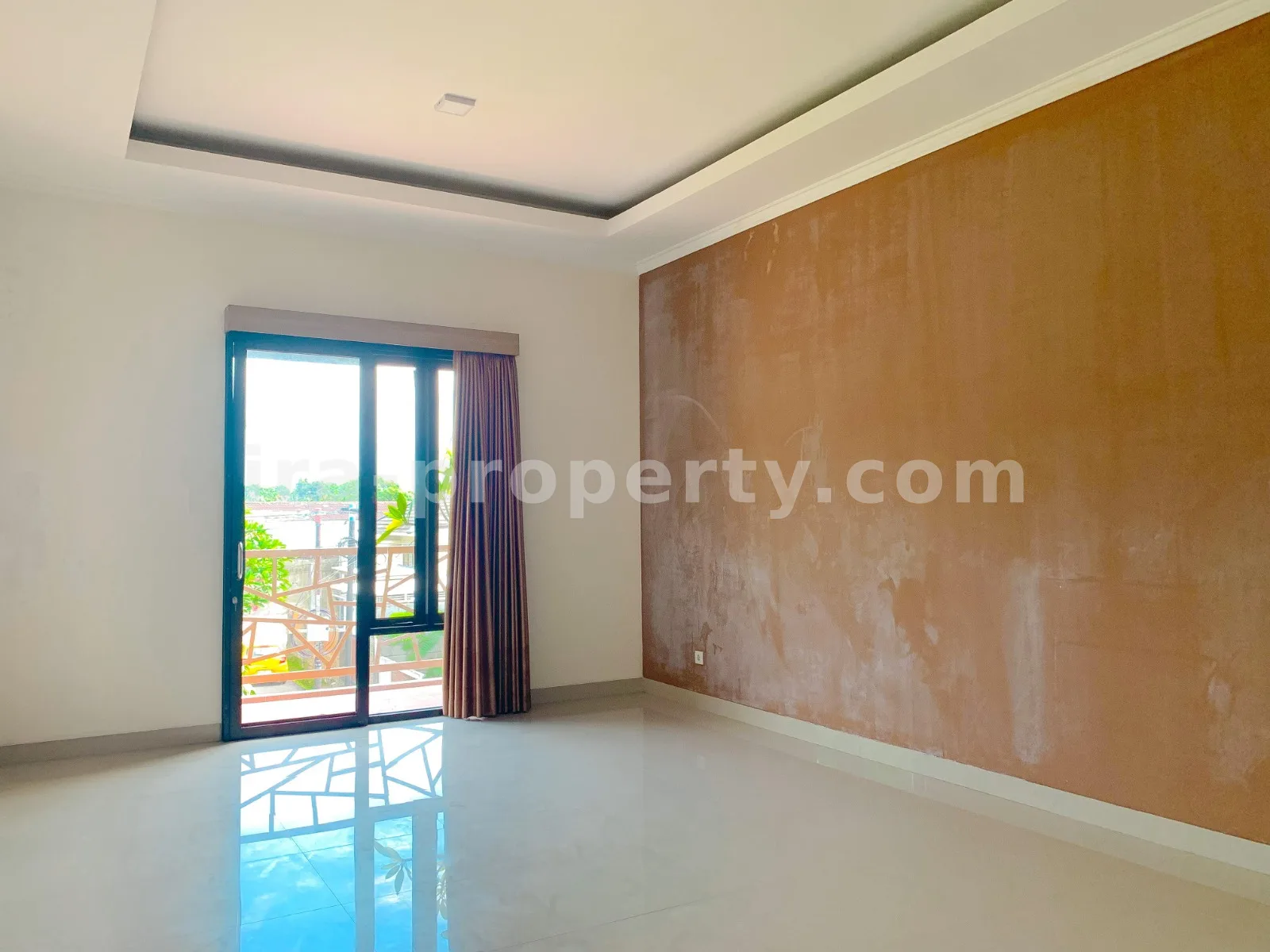 Rumah Mewah Dijual di Kompleks Udayana, Kota Mataram - 656 - 10