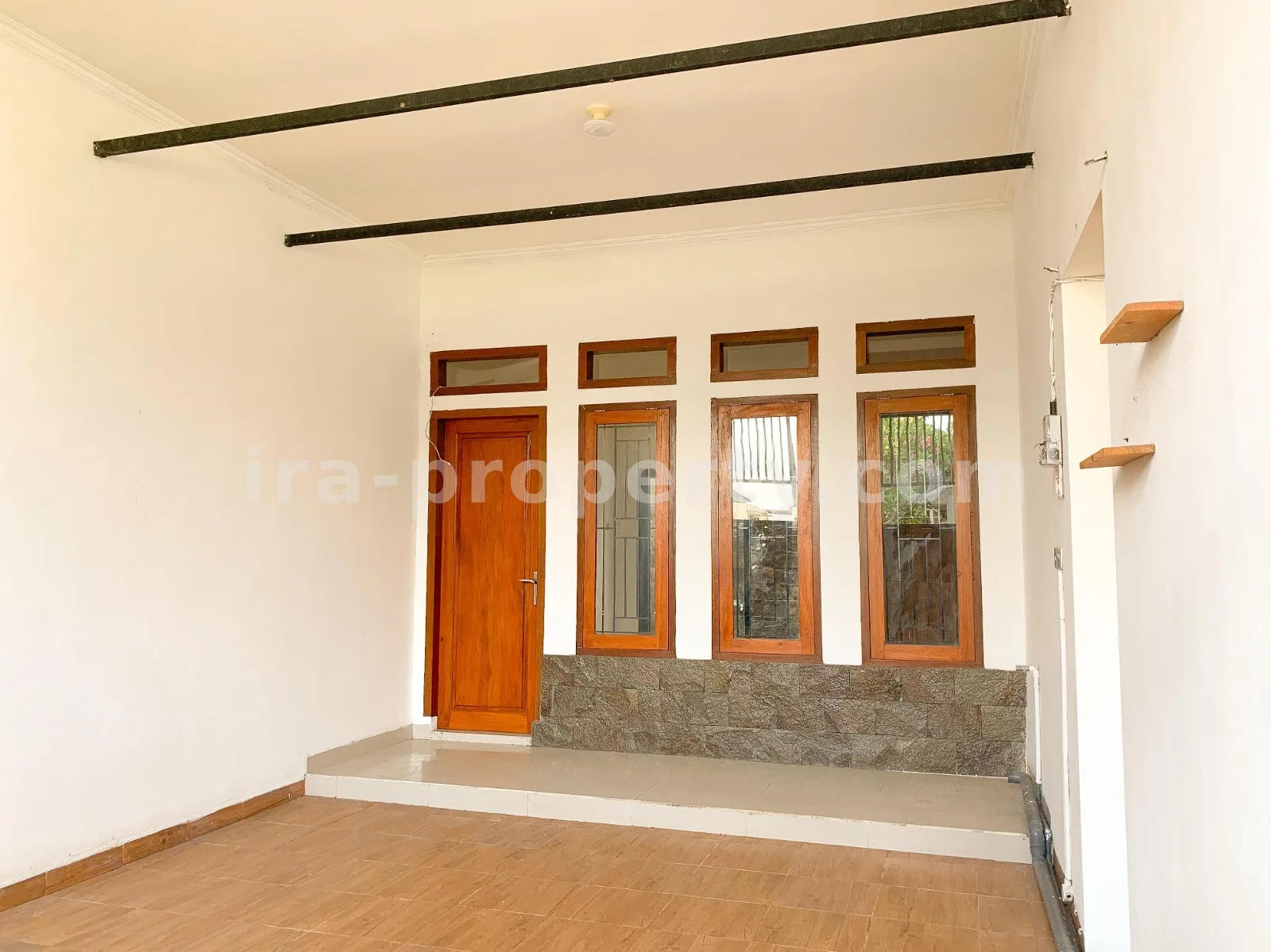 Rumah Mewah Dijual di Kompleks Udayana, Kota Mataram - 656 - 9