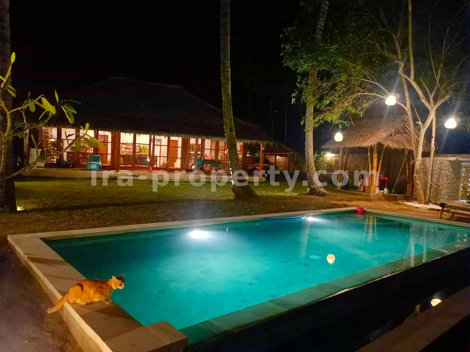 Villa Mewah Dijual di Tanjung, Lombok Utara