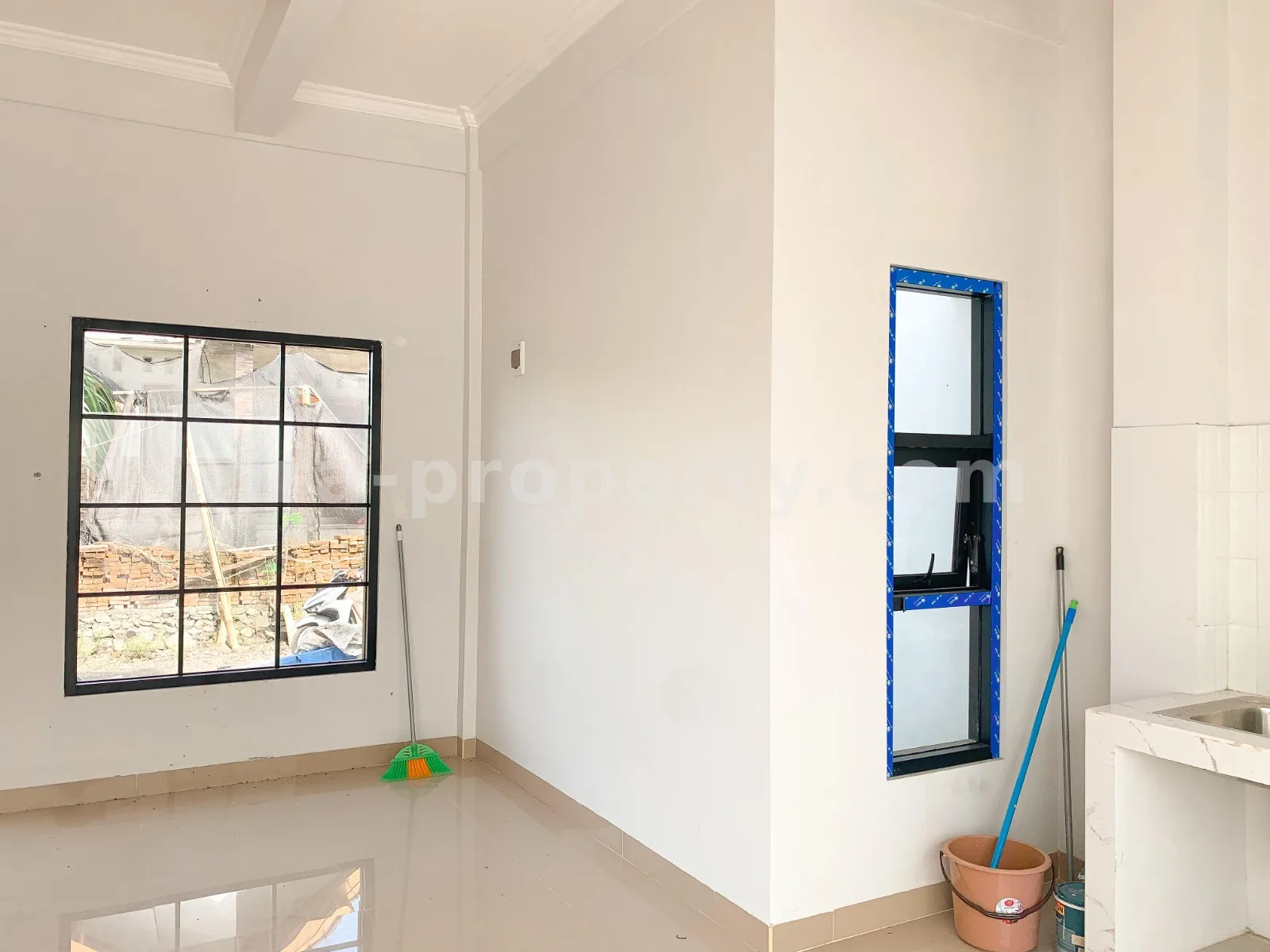 Rumah · Kota Mataram · foto 2 dari 14 Rumah Baru 2 Lantai Dijual di Tembolak, Mataram - 669 - 2