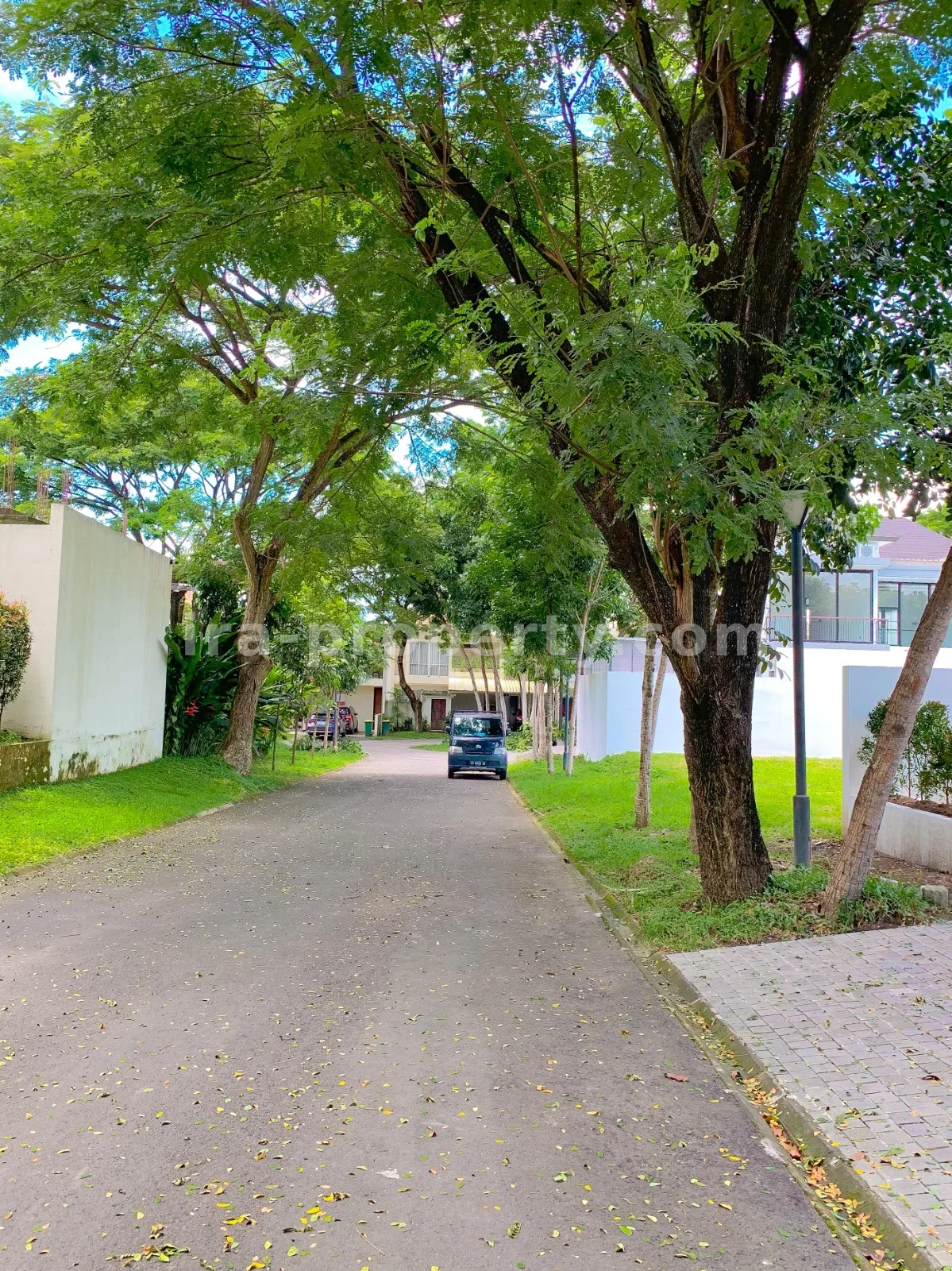 Land · Mataram City · photo 3 of 5 Premium Land Plot for Sale in Mataram - 494 - 3