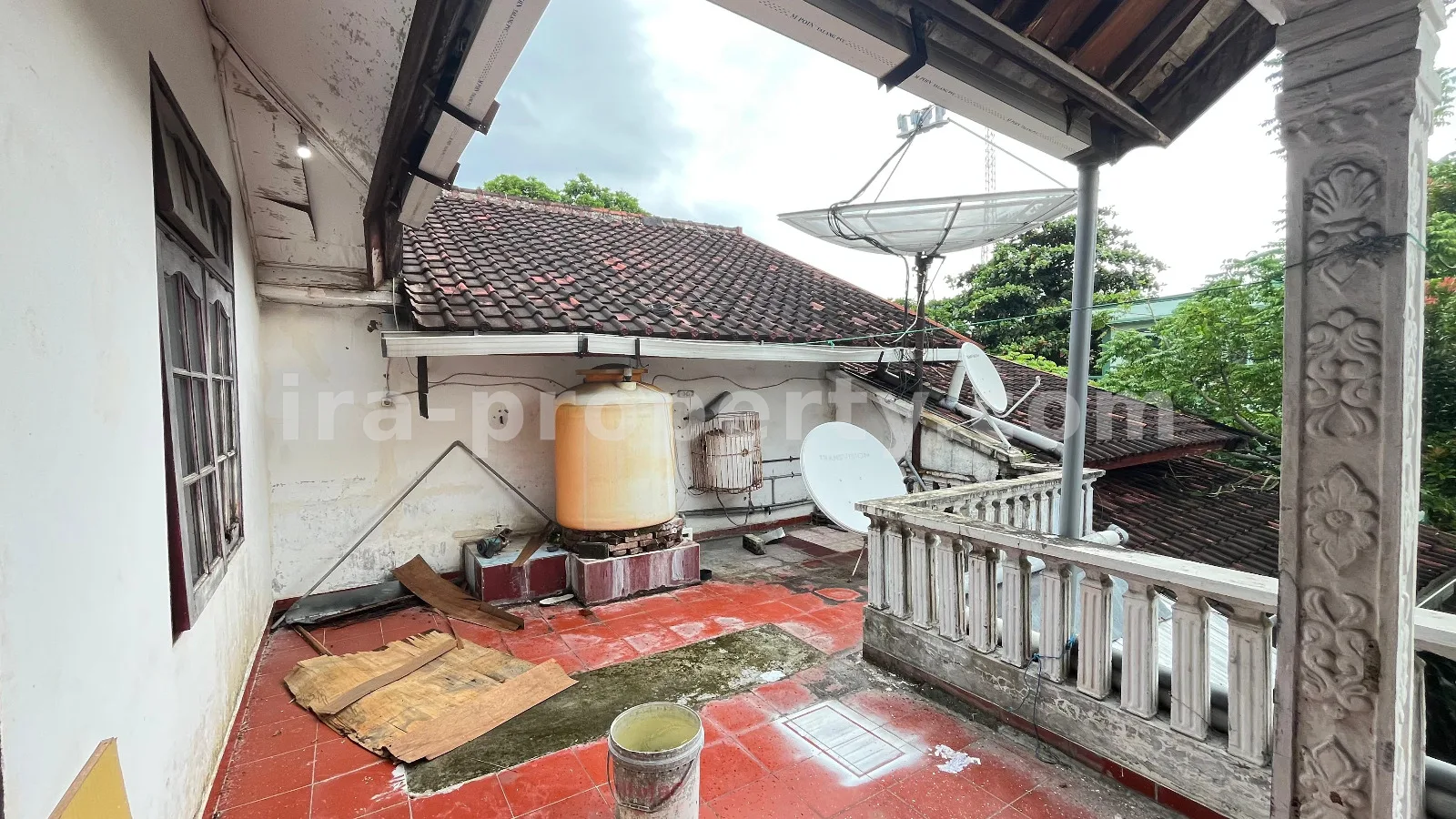 Spacious Home for Sale in Kekalik near Mataram University, Mataram - 672 - 17