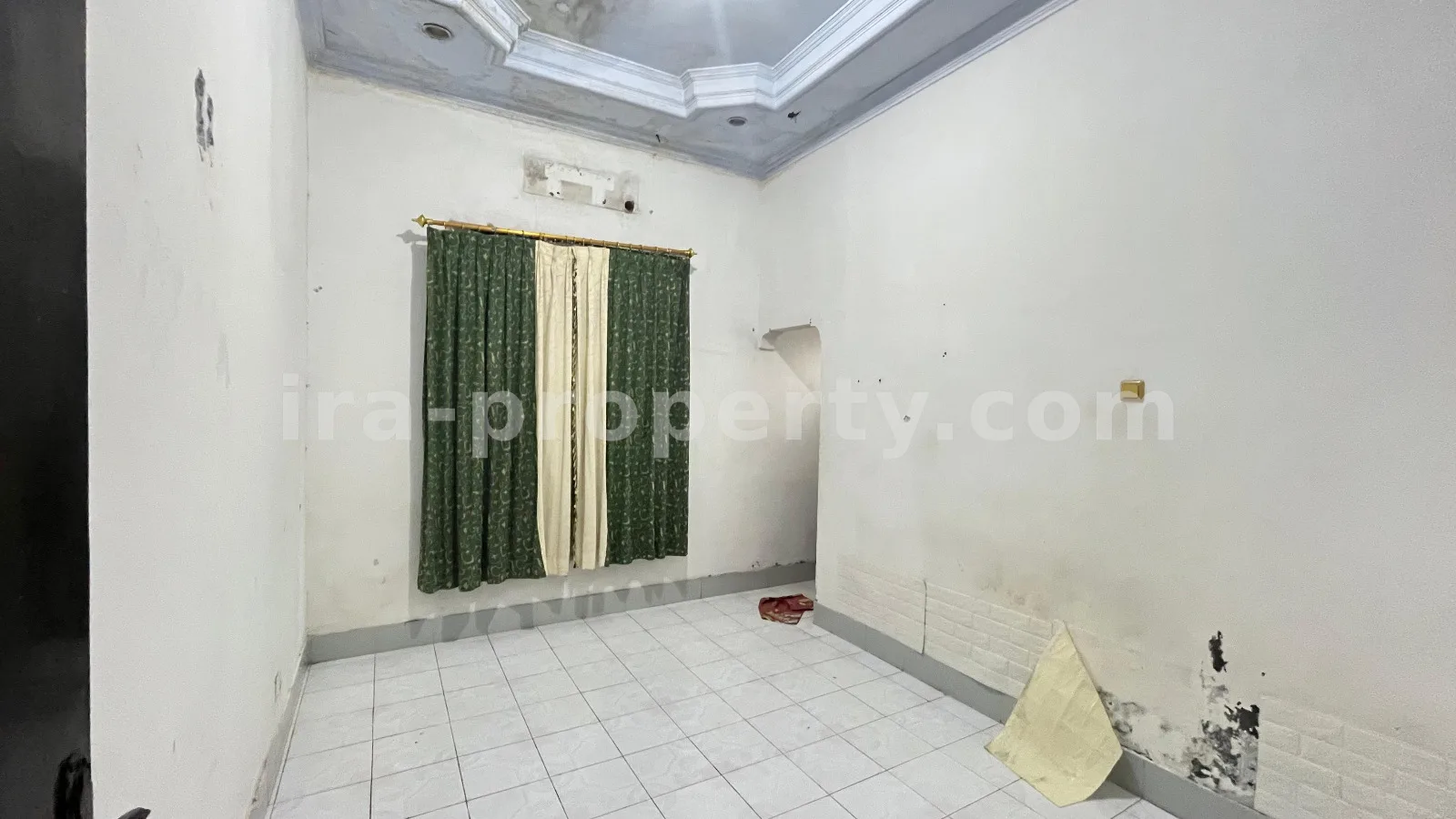 House · Mataram City · photo 4 of 17 Spacious Home for Sale in Kekalik near Mataram University, Mataram - 672 - 4