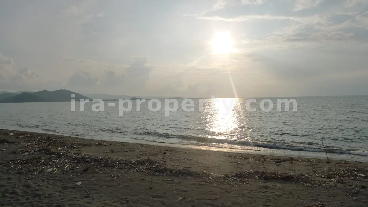 Tanah · Area Lombok Barat · foto 4 dari 6 Tanah Pantai Depan Dijual di Cemare Beach, West Lombok - 401 - 4