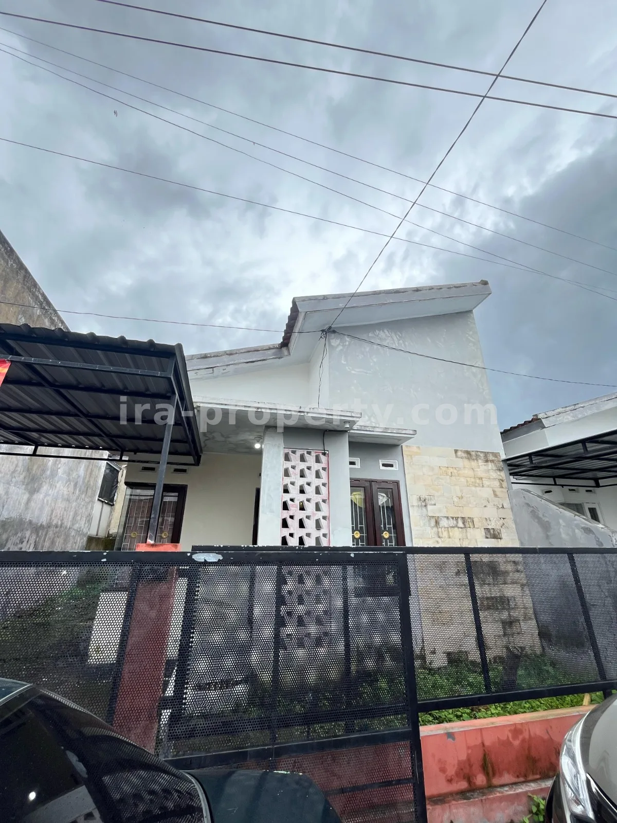 Rumah · Area Lombok Barat · foto 1 dari 13 Rumah Dijual di Kompleks Kekeri, Lombok Barat - 683 - 1