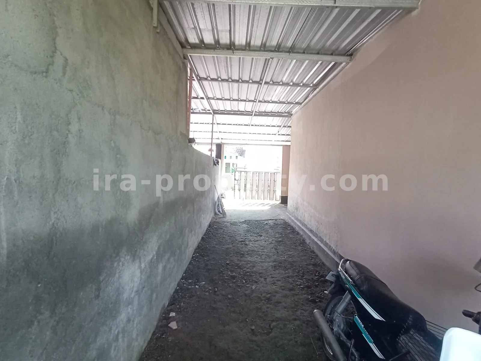 House for Sale in Pemda Gerung Complex, West Lombok - 682 - 6