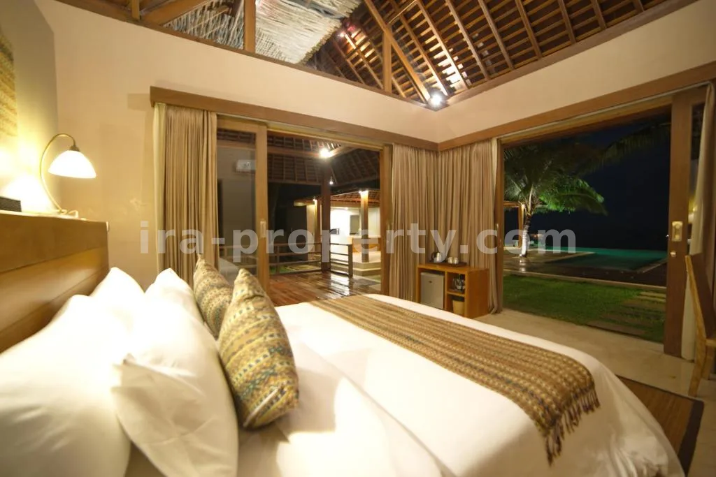 Vila Mewah dengan Pemandangan Laut di Batulayar, Lombok - 424-2 - 6