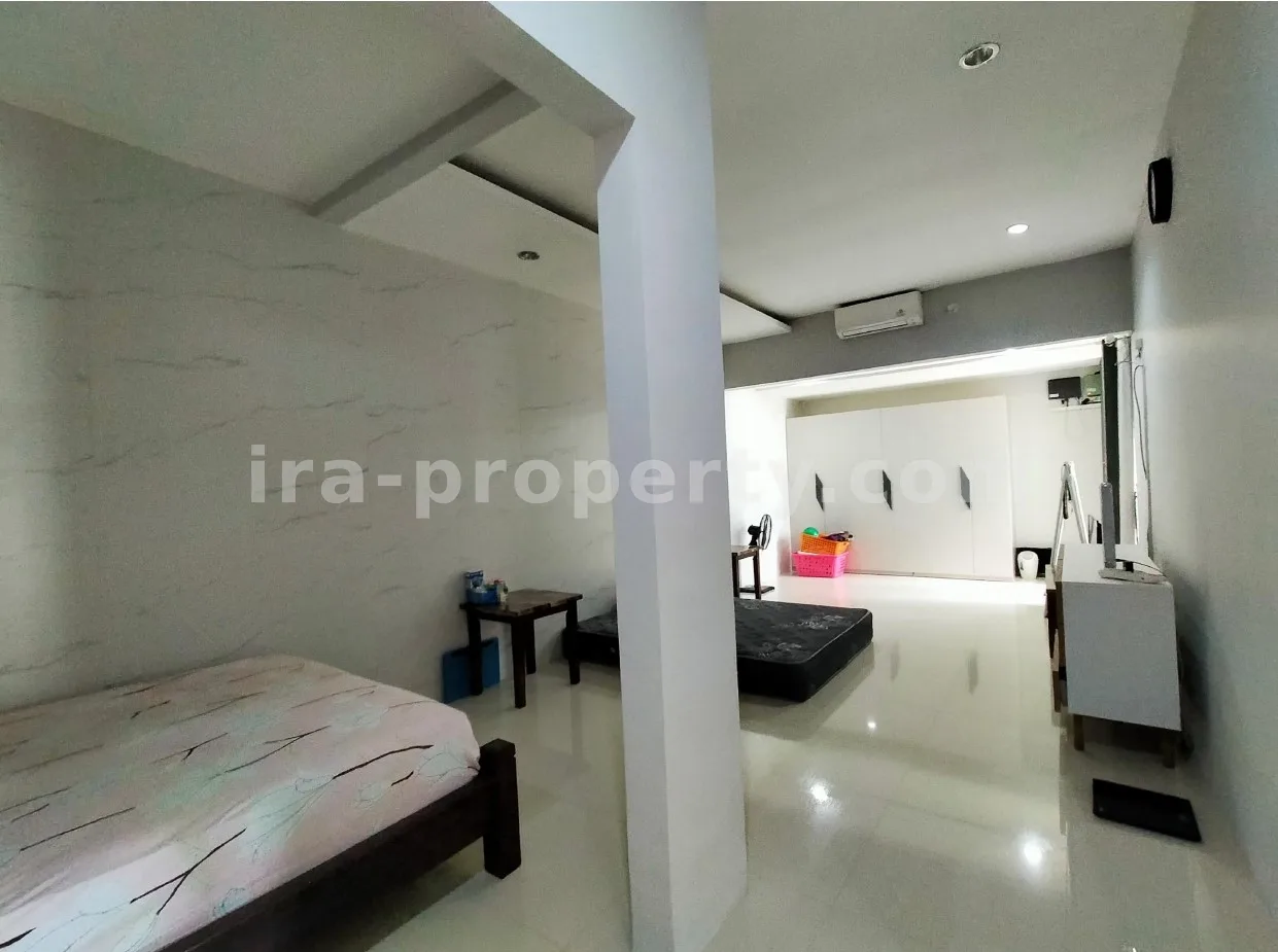 Rumah · Kota Mataram · foto 2 dari 20 Rumah Modern Dijual di Pepabri, Mataram - 680 - 2