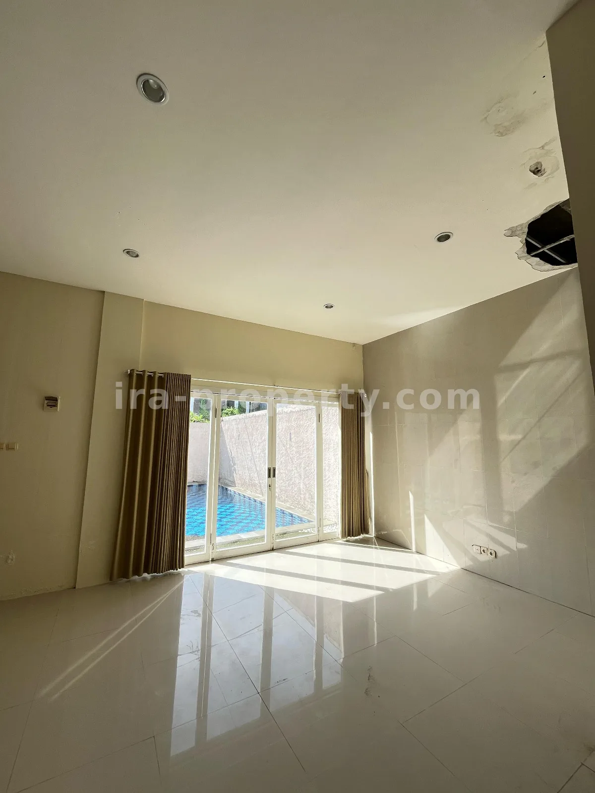 Vila Modern dengan Kolam Renang Pribadi untuk Dijual di Batulayar, West Lombok. - 442 - 13