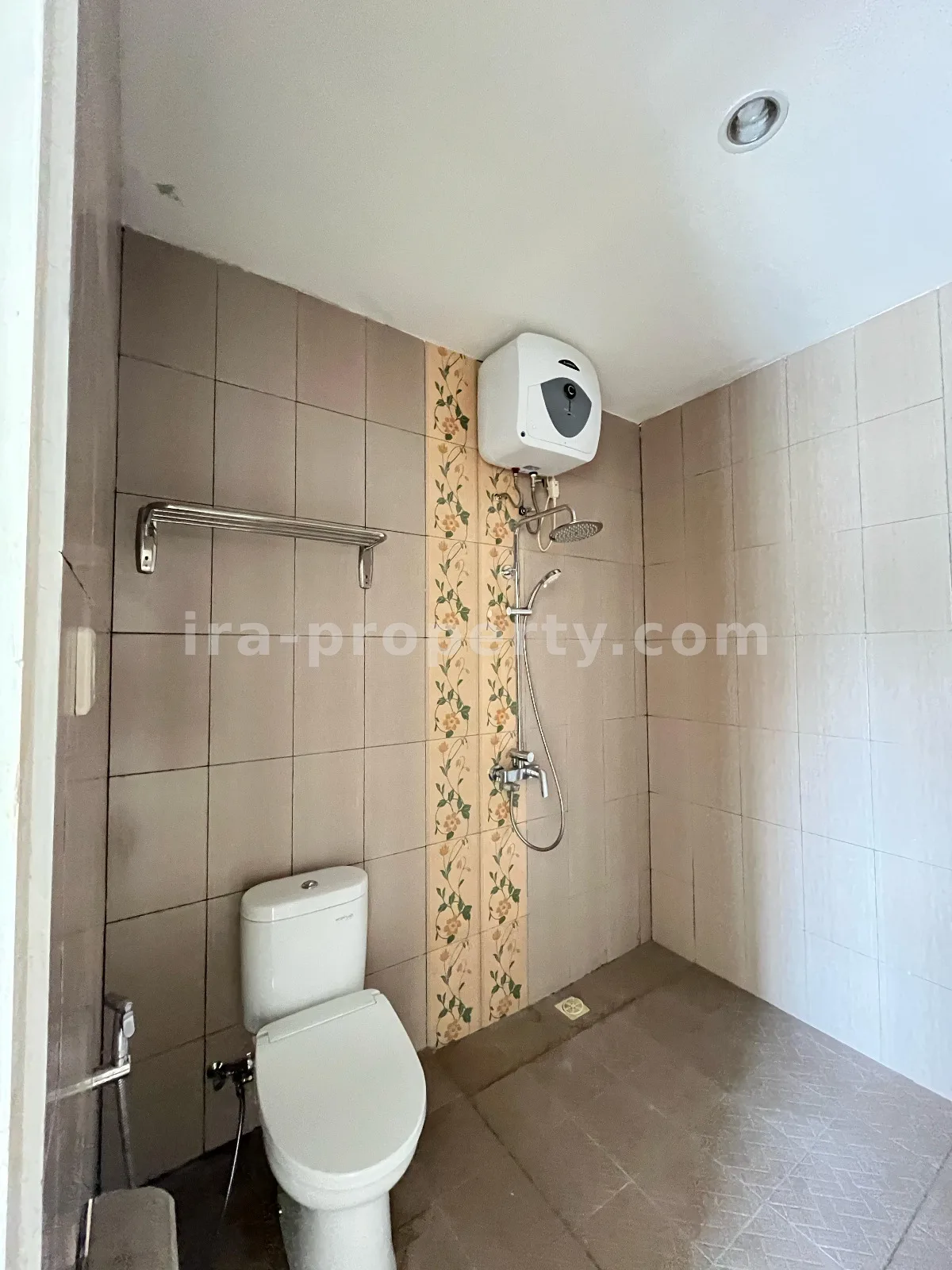 Vila Modern dengan Kolam Renang Pribadi untuk Dijual di Batulayar, West Lombok. - 442 - 15
