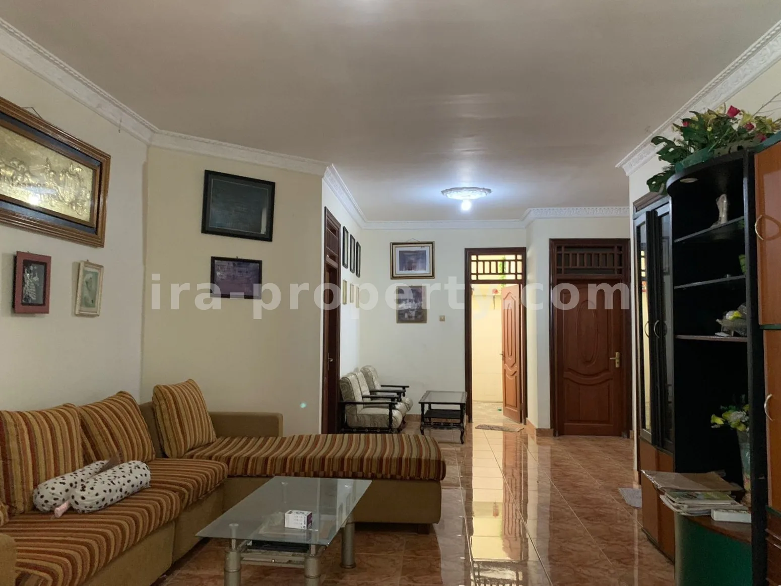 Rumah · Kota Mataram · foto 2 dari 11 Rumah Strategis Dijual di Majapahit, Mataram - 598 - 2