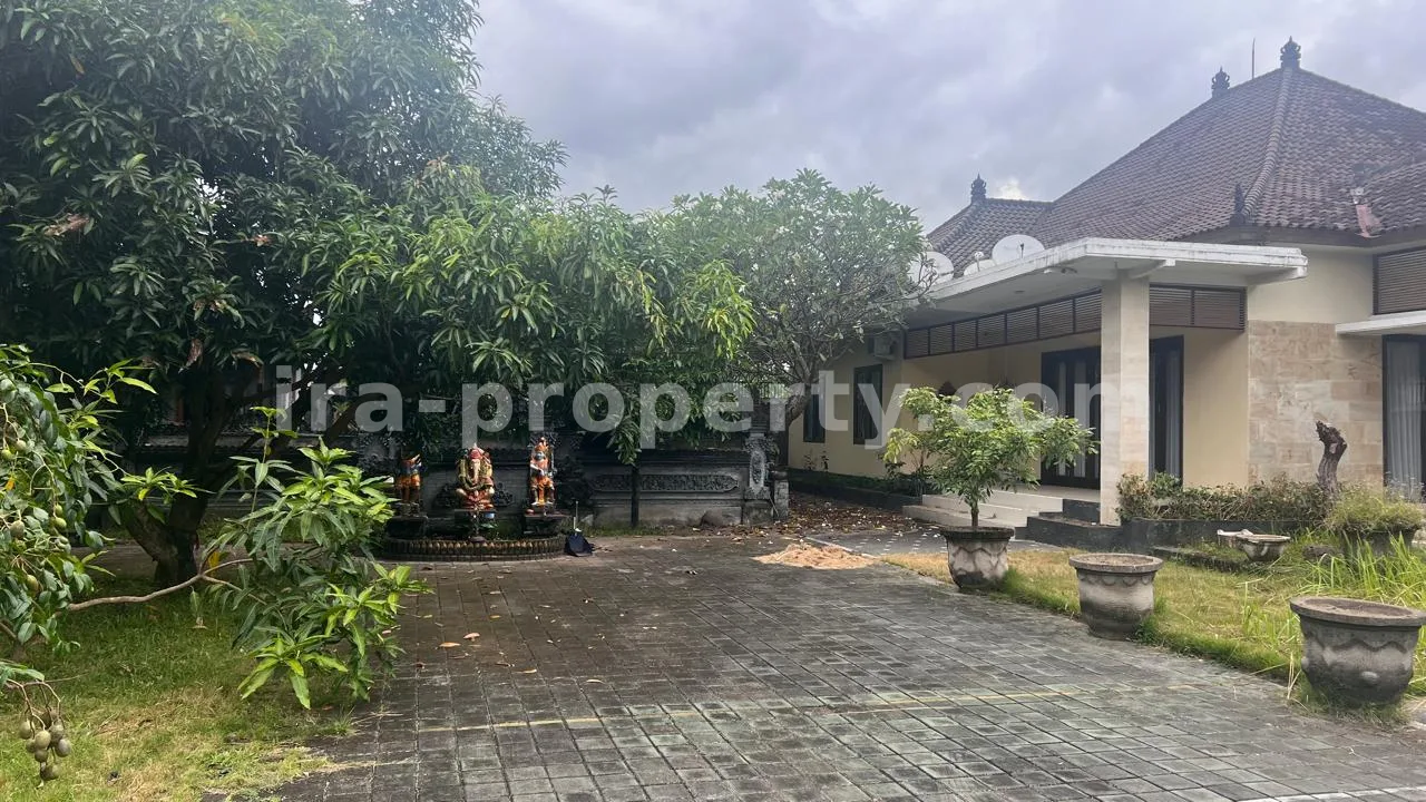 Villa & Hotel · Kota Mataram · foto 5 dari 11 Villa Mewah di Sindu, Cakranegara, Mataram - 681 - 5