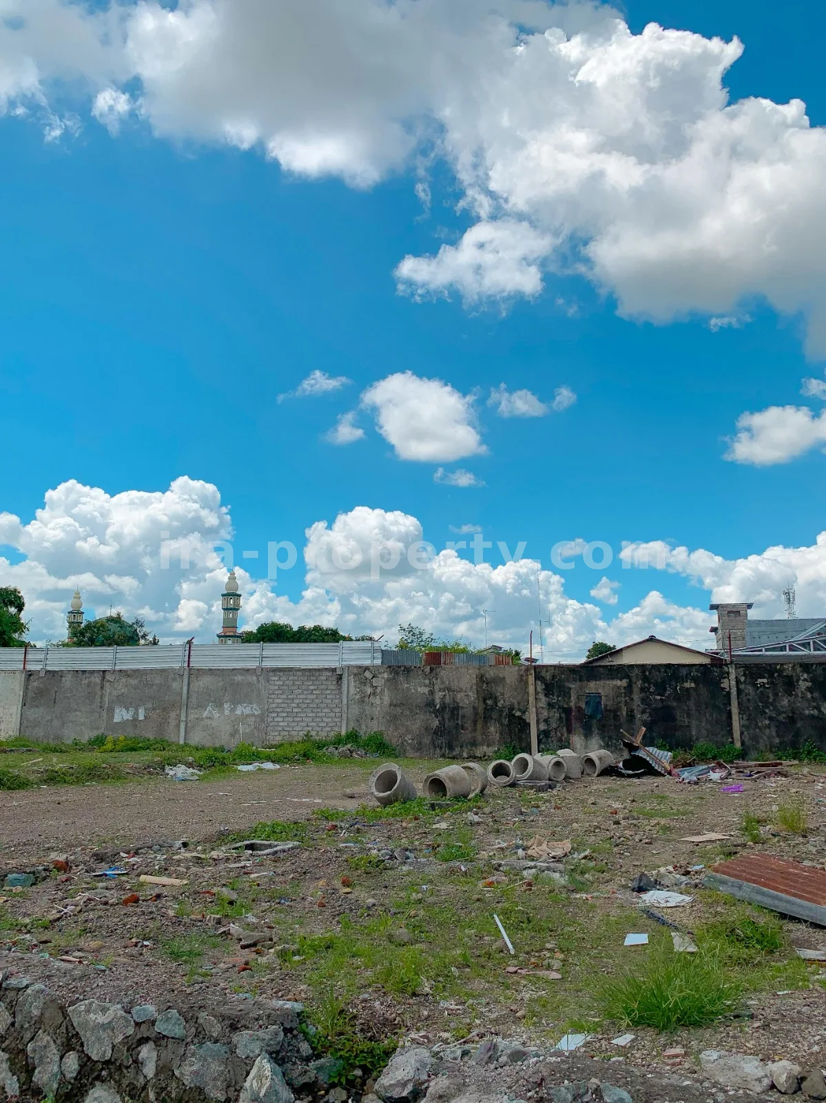 Land · Mataram City · photo 1 of 4 Land for Sale in Babakan – Near NTB Provincial Hospital, Mataram - 500 - 1