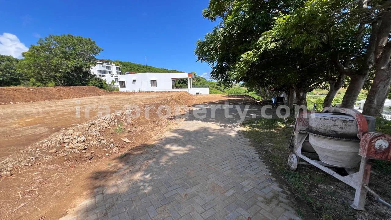 Land · Kuta Mandalika · photo 2 of 10 Premium Sea View Land in Central Kuta Mandalika - 498 - 2
