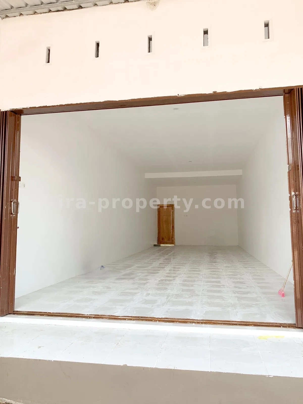 Ruko & Komersial · Kota Mataram · foto 4 dari 6 Ruko Dijual di Babakan, Dekat RSUD Provinsi NTB, Mataram - 178-2 - 4