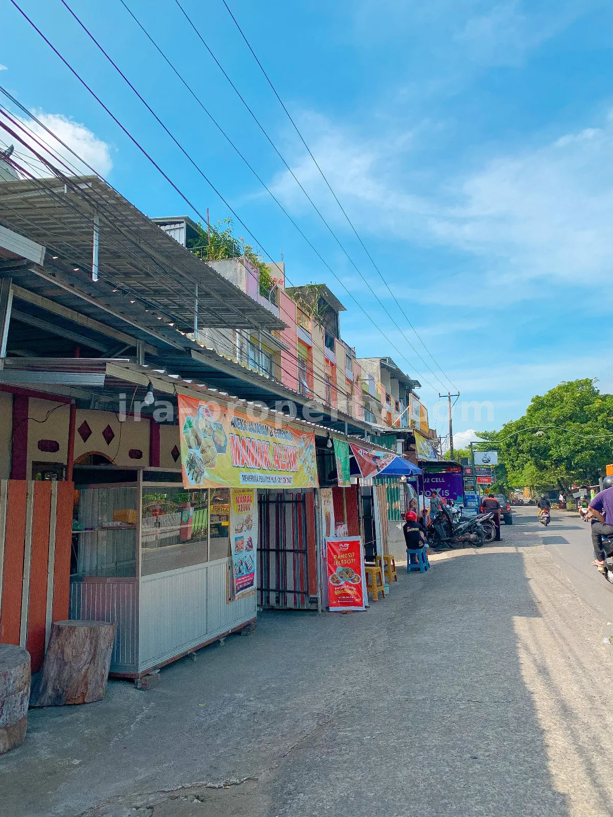 Rumah Pinggir Jalan Dijual di Mataram - 695 - 14
