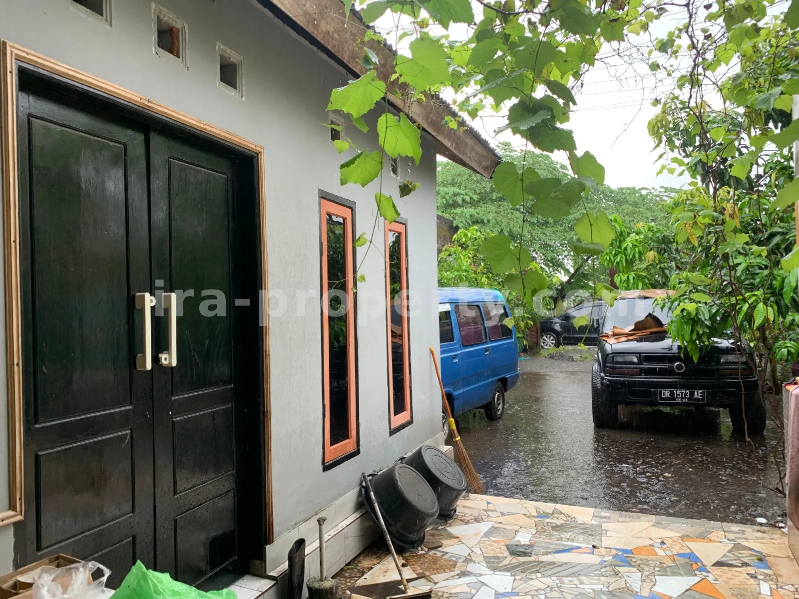 Rumah · Kota Mataram · foto 1 dari 5 Rumah Dijual di Bertais, Sandubaya, Mataram - 692 - 1