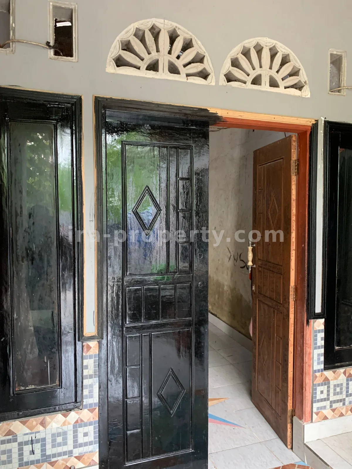 Rumah · Kota Mataram · foto 2 dari 5 Rumah Dijual di Bertais, Sandubaya, Mataram - 692 - 2