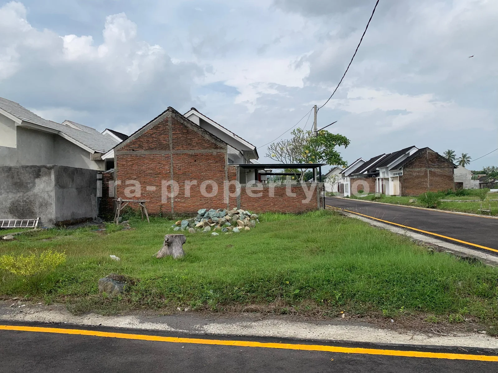 Tanah · Senggigi · foto 3 dari 7 Tanah Dijual di Batulayar, Lombok Barat - 501-2 - 3