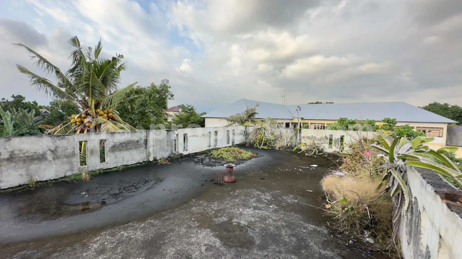 House · Mataram City · photo 4 of 11 Affordable & Spacious 3-Storey House in Central Mataram - 712 - 4
