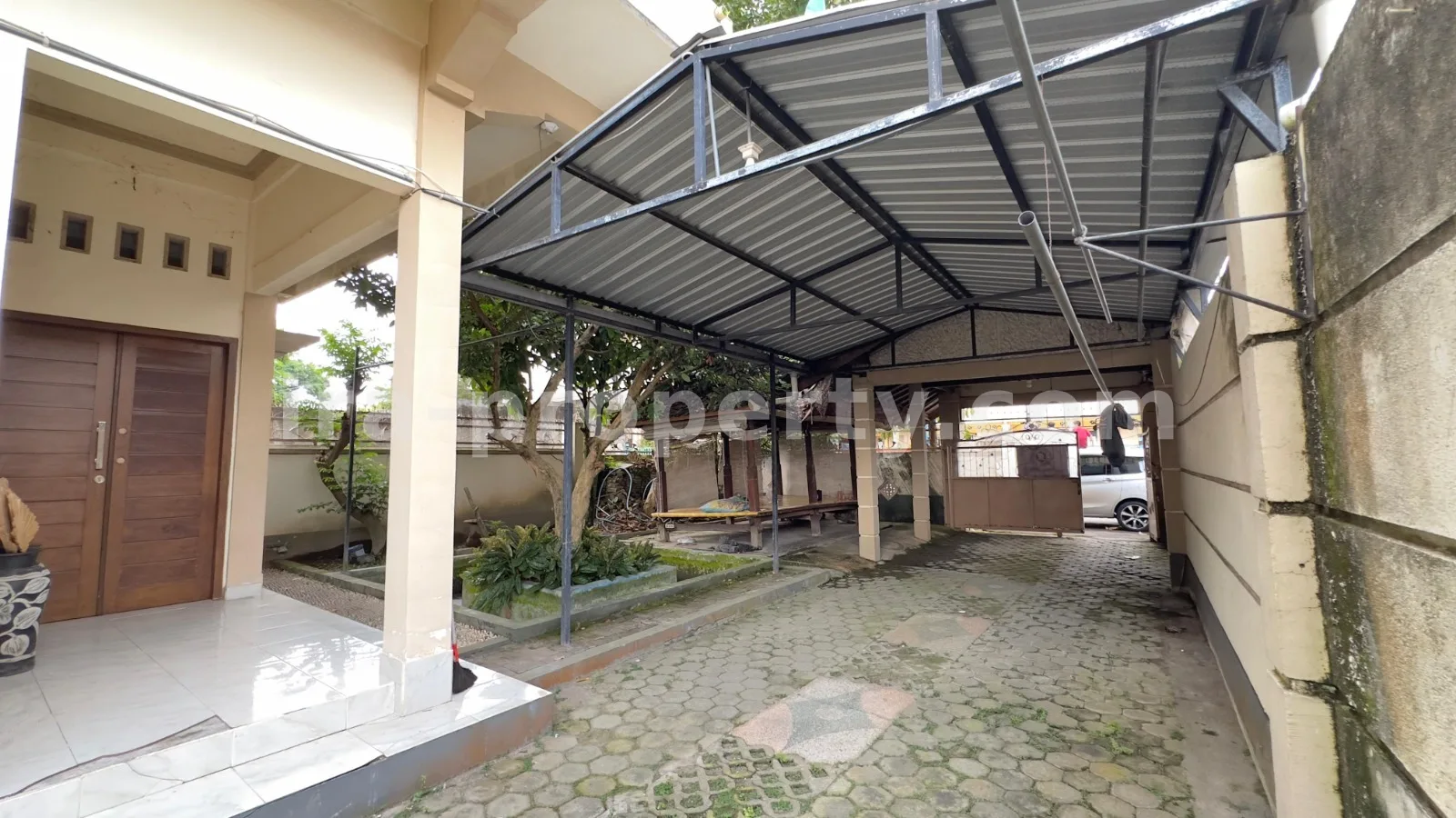 Affordable & Spacious 3-Storey House in Central Mataram - 712 - 9