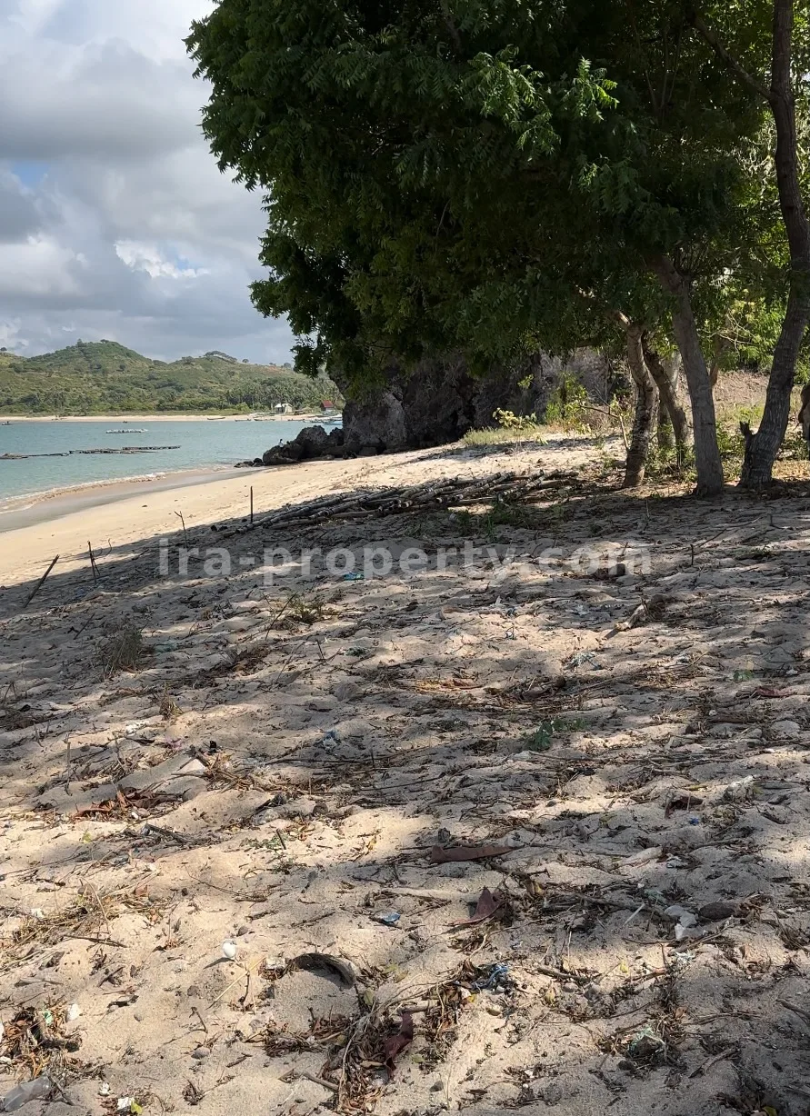 Tanah · Kuta Mandalika · foto 2 dari 7 Tanah Tepi Pantai di Bumbang, Dekat Kuta Mandalika - 507 - 2