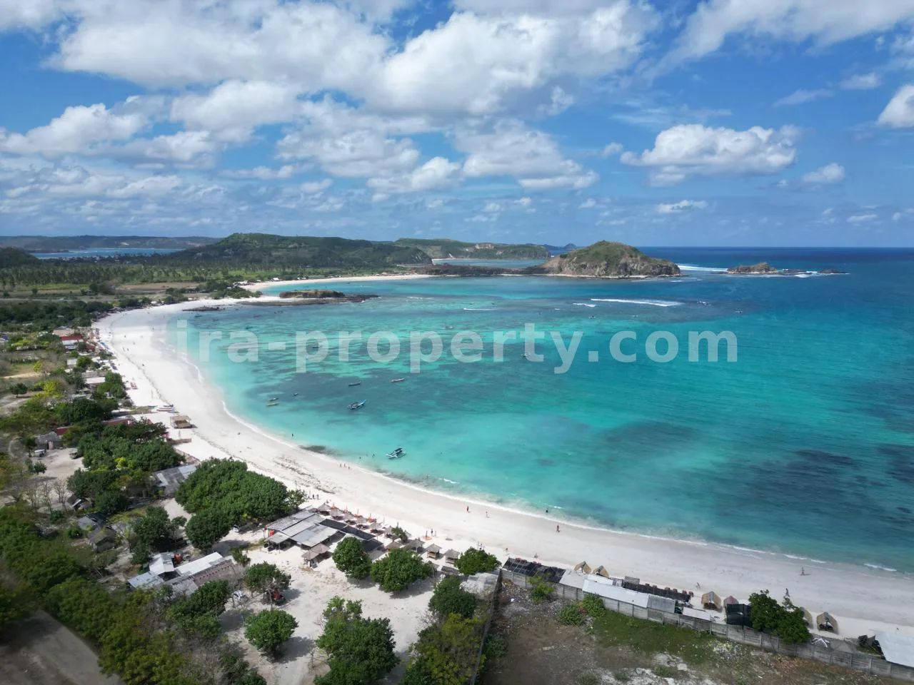 Tanah Strategis di Dekat Pantai Tanjung Aan, Kuta Mandalika - 506 - 8