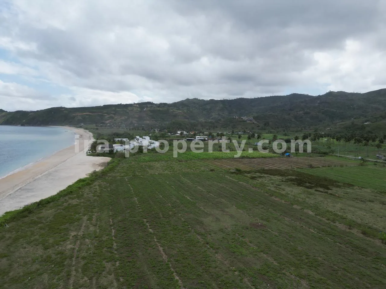Tanah Pantai Hadap Laut untuk Dijual di Torok Aik Belek – Dekat Kuta Mandalika - 512 - 14