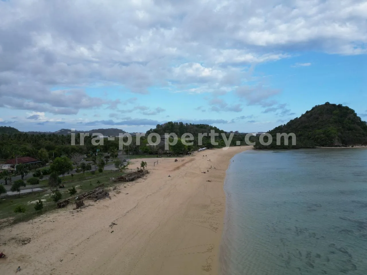 Land · Kuta Mandalika · photo 3 of 13 Beachfront Land for Sale in Central Kuta Mandalika - 517-2 - 3