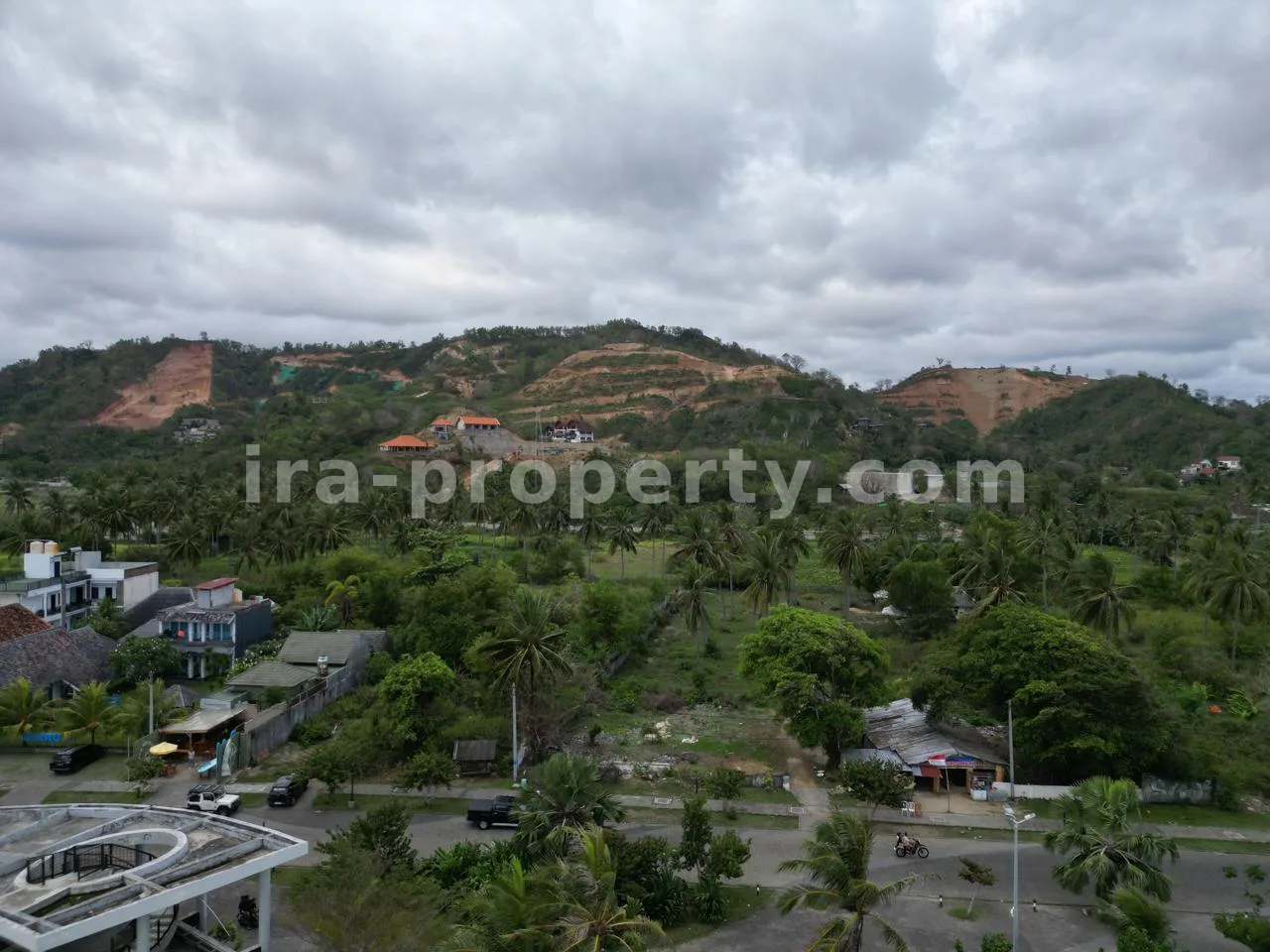 Beachfront Land for Sale in Central Kuta Mandalika - 517-2 - 6