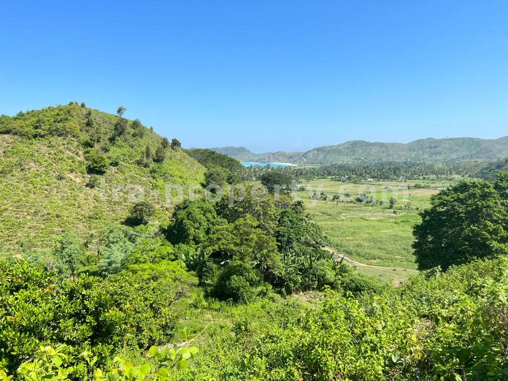 Tanah · Area Lombok Barat · foto 3 dari 11 Tanah Perbukitan dengan Pemandangan Laut di Pengantap - 286 - 3
