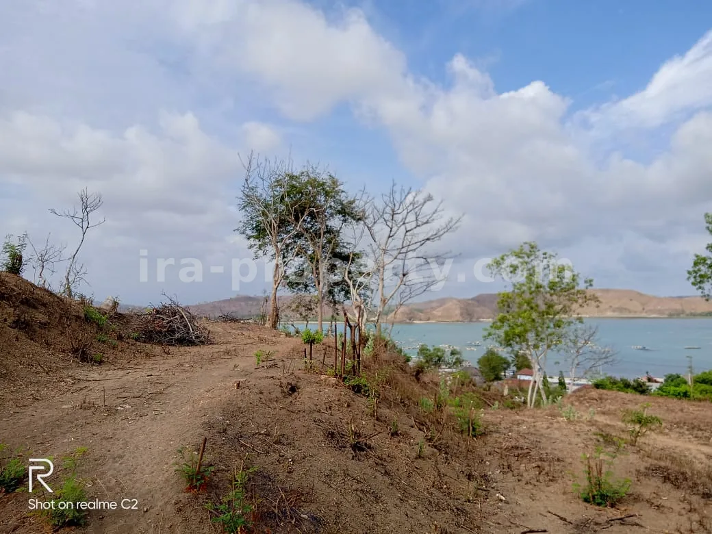 Tanah · Kuta Mandalika · foto 1 dari 11 Tanah Perbukitan View Laut di Gerupuk Dekat Mandalika - 536 - 1