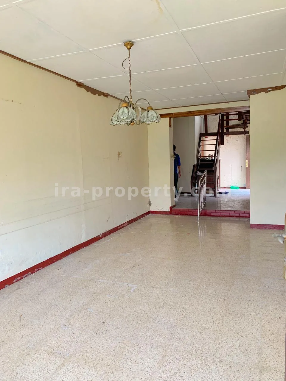 Rumah Dua Lantai Dijual di Pagutan, Dekat RS Biomedika - 730 - 15