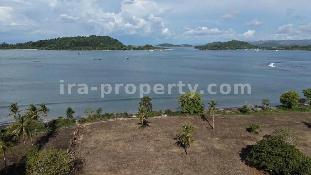 Tanah · Sekotong · foto 4 dari 10 Tanah Tepi Pantai di Batu Putih, Sekotong - 205 - 4