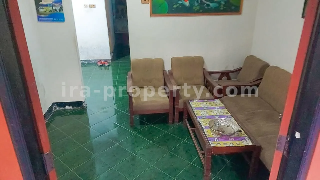Rumah · Kota Mataram · foto 2 dari 8 Rumah Dijual di Kompleks Perumahan Pagutan Permai, Mataram - 741 - 2