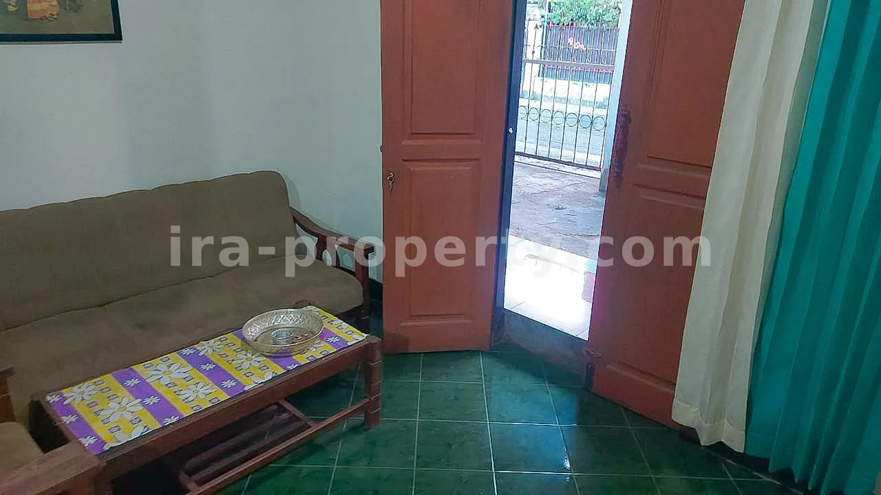 Rumah · Kota Mataram · foto 4 dari 8 Rumah Dijual di Kompleks Perumahan Pagutan Permai, Mataram - 741 - 4