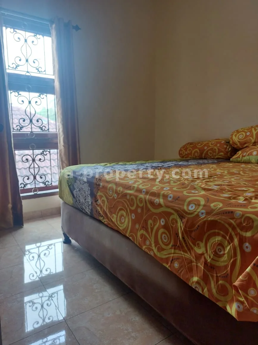 Rumah Mewah Dijual di Kompleks Panji Tilar, Mataram - 475 - 7