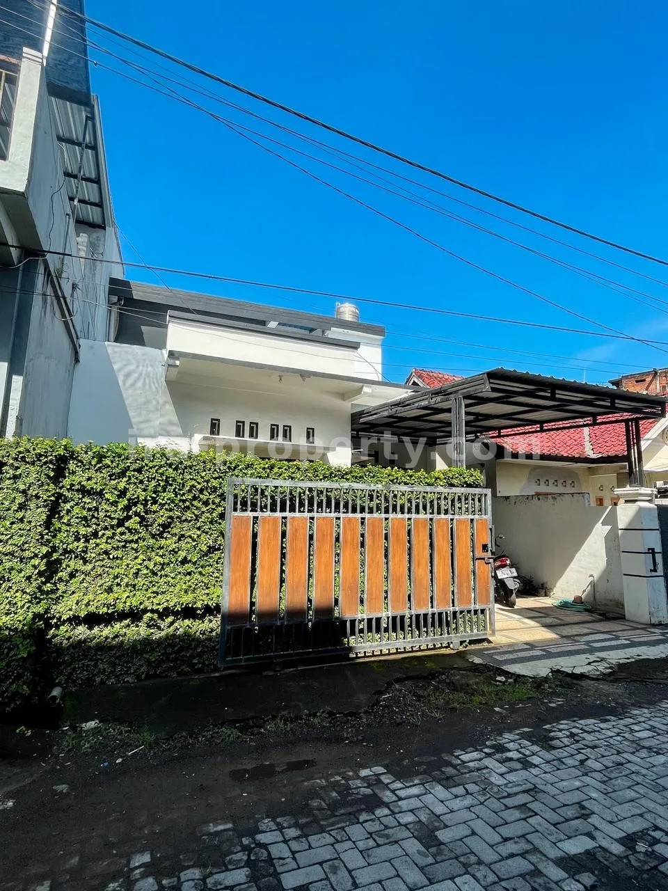 Rumah · Kota Mataram · foto 1 dari 12 Rumah Dua Lantai Dijual di Kekalik, Mataram - 740 - 1