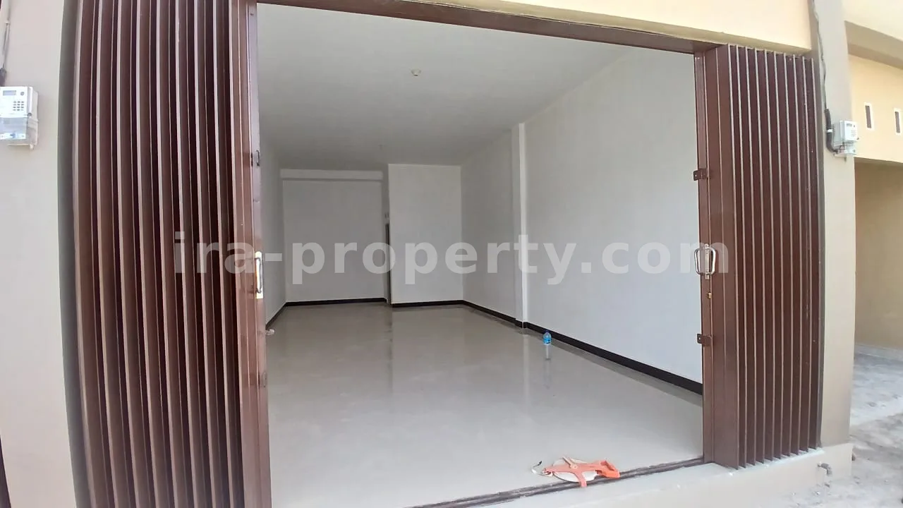 3 Unit Toko untuk Dijual – Jalan Utama Karang Pule, Mataram - 184 - 6