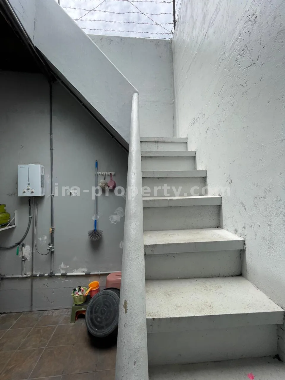 Rumah Dijual di Monjok, Mataram - 679 - 8
