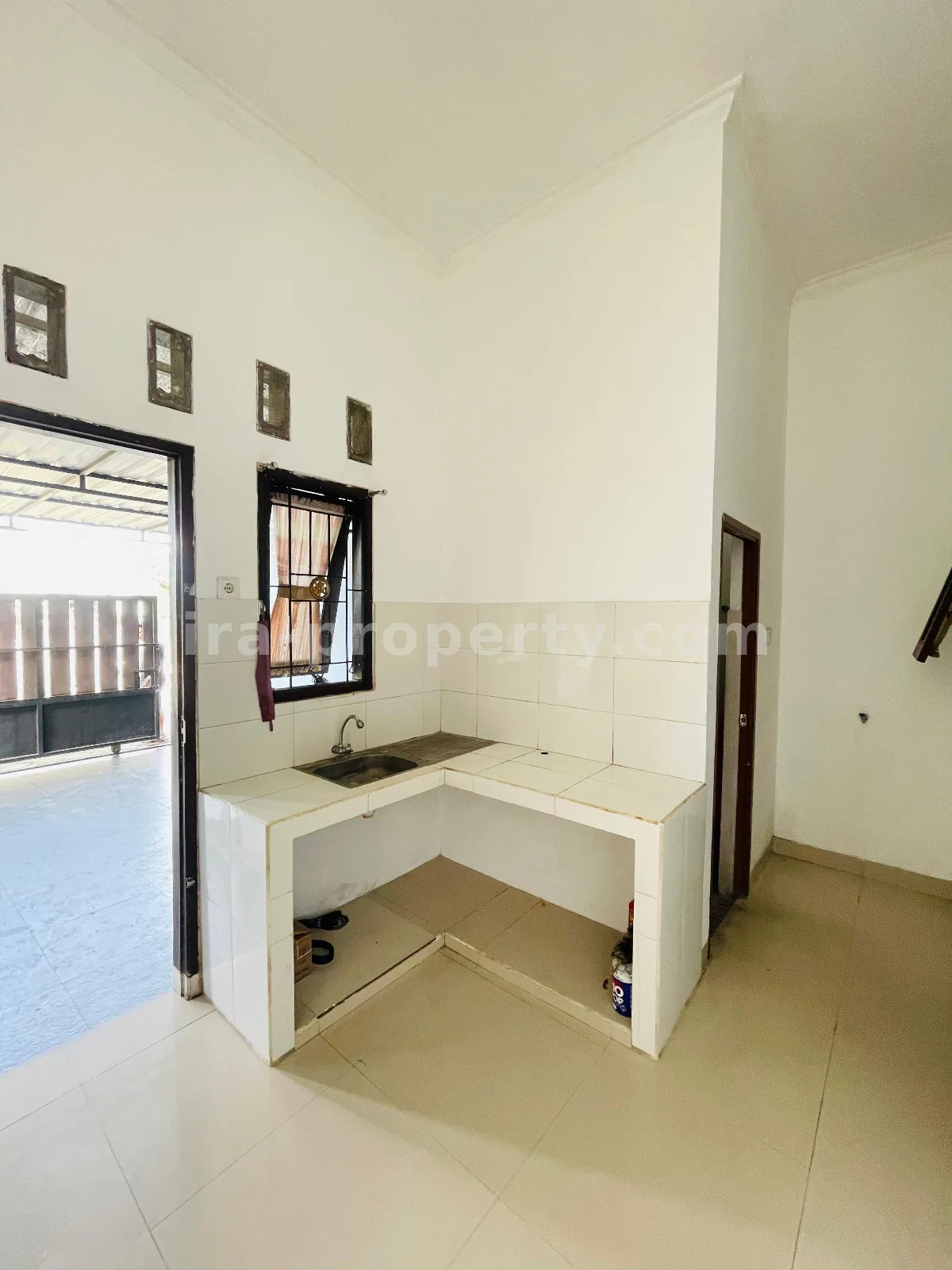 Rumah Dijual di Kompleks Udayana, Mataram - 1005 - 7