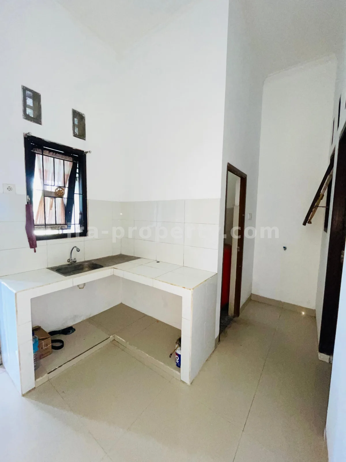 Rumah Dijual di Kompleks Udayana, Mataram - 1005 - 8