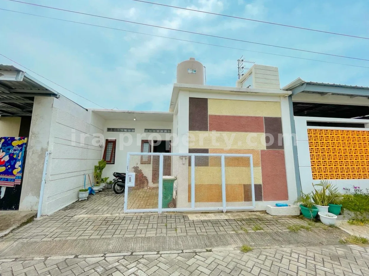 Rumah · Kota Mataram · foto 1 dari 16 Rumah Minimalis Modern di Griya Pesona Alam, Sayang-Sayang - 1004 - 1