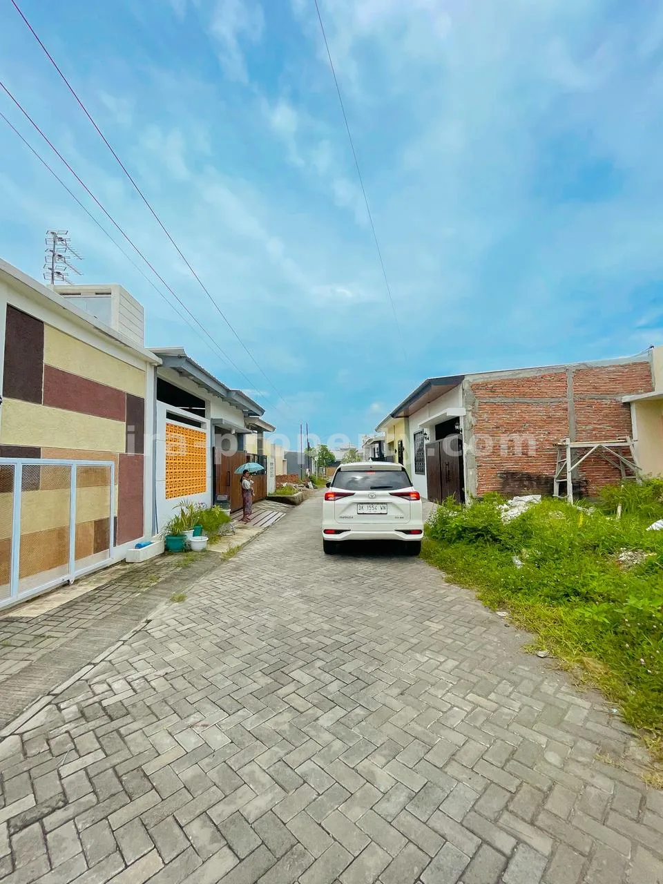 Rumah Minimalis Modern di Griya Pesona Alam, Sayang-Sayang - 1004 - 11