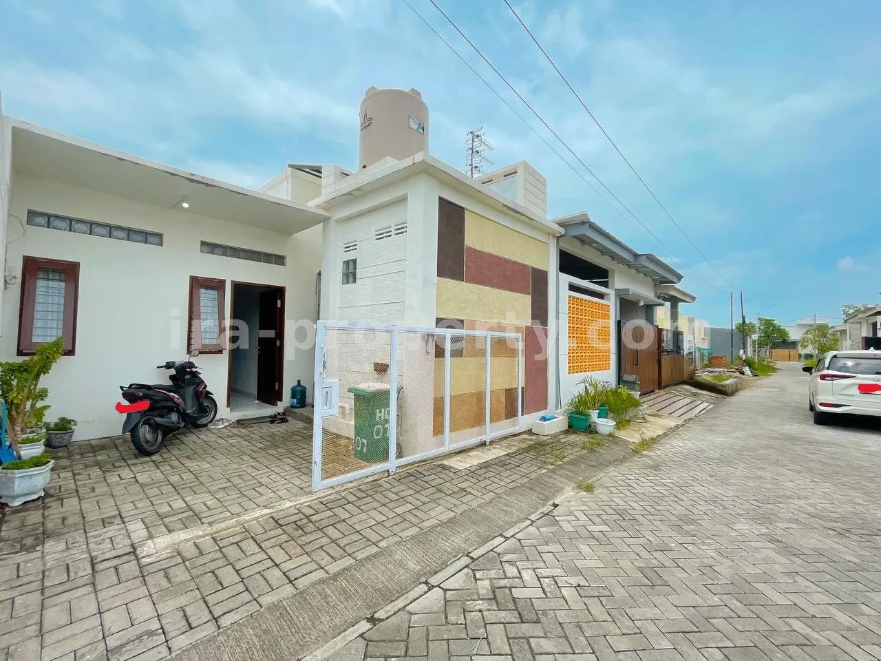 Rumah · Kota Mataram · foto 5 dari 16 Rumah Minimalis Modern di Griya Pesona Alam, Sayang-Sayang - 1004 - 5