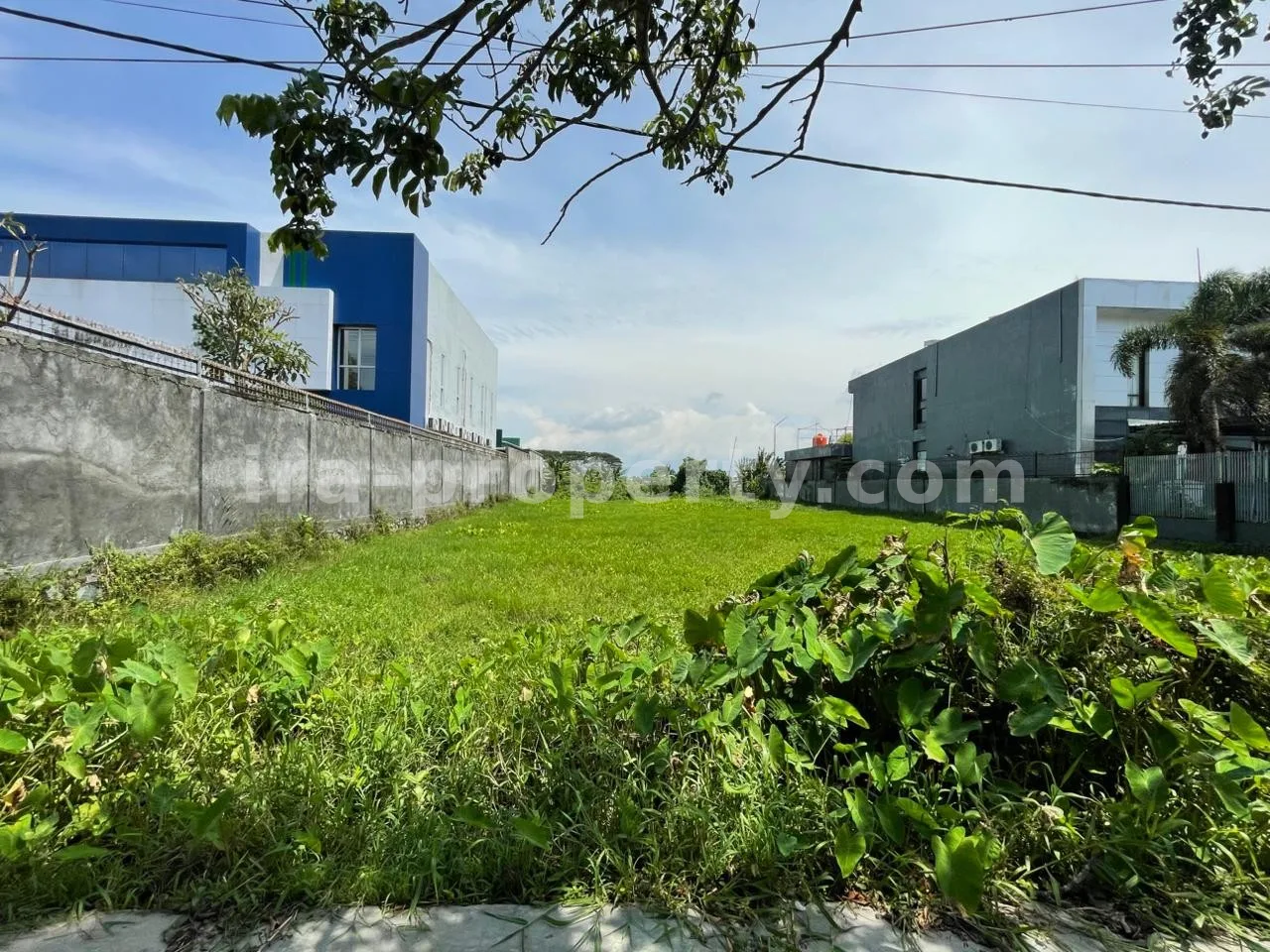 Land · Mataram City · photo 3 of 10 Prime Roadside Land for Sale – Lingkar Selatan, Mataram - 518 - 3