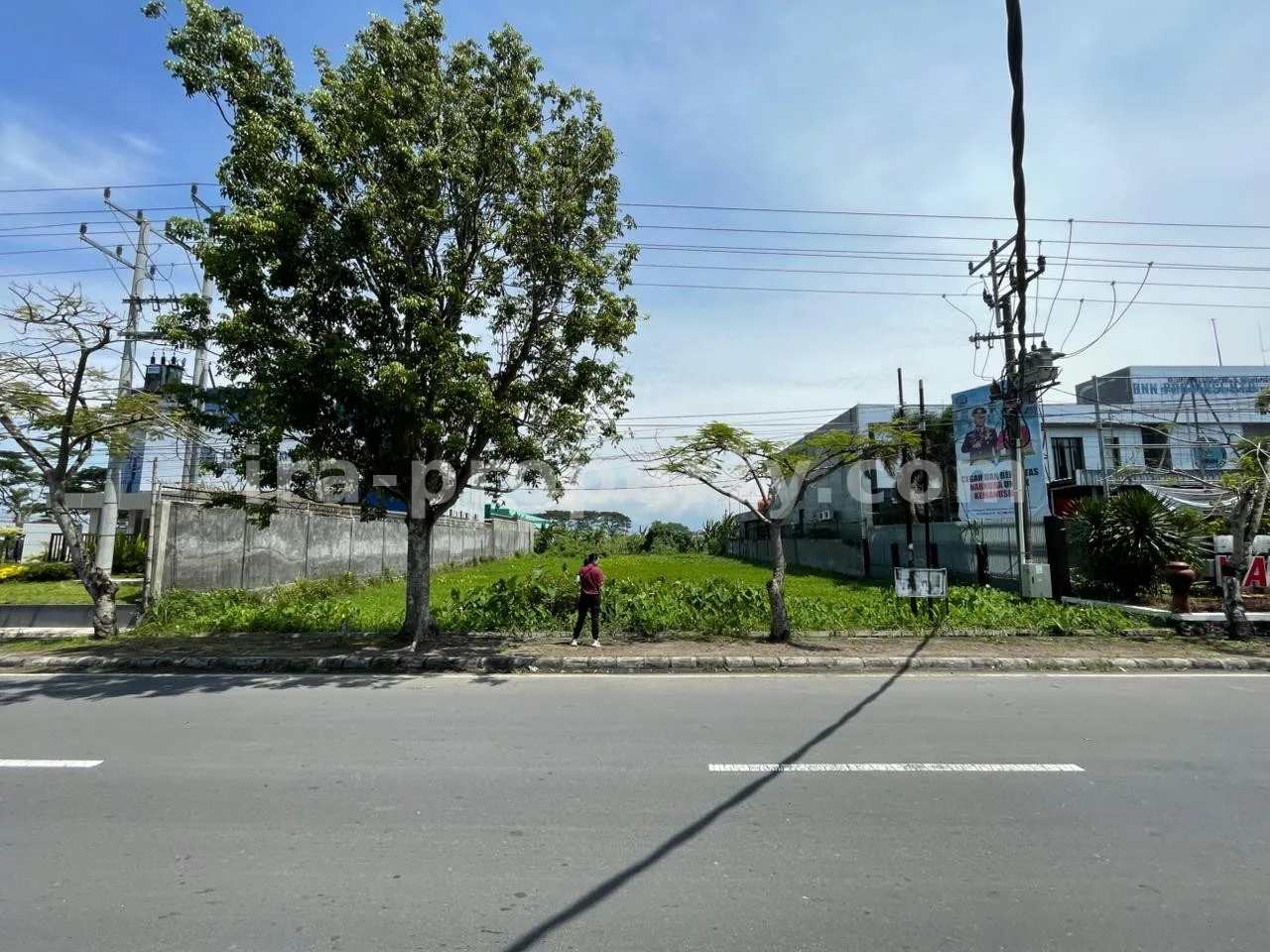 Land · Mataram City · photo 4 of 10 Prime Roadside Land for Sale – Lingkar Selatan, Mataram - 518 - 4